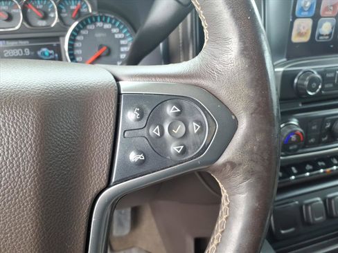 Used 2018 Chevrolet Silverado 2500 LTZ w/ Duramax Plus Package image 30