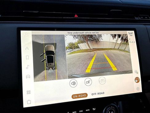 Used 2023 Land Rover Range Rover SE image 26