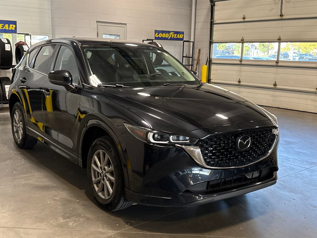 Certified 2025 MAZDA CX-5 AWD 2.5 S w/ Select Package image 3