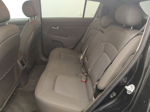 Used 2016 Kia Sportage LX image 18