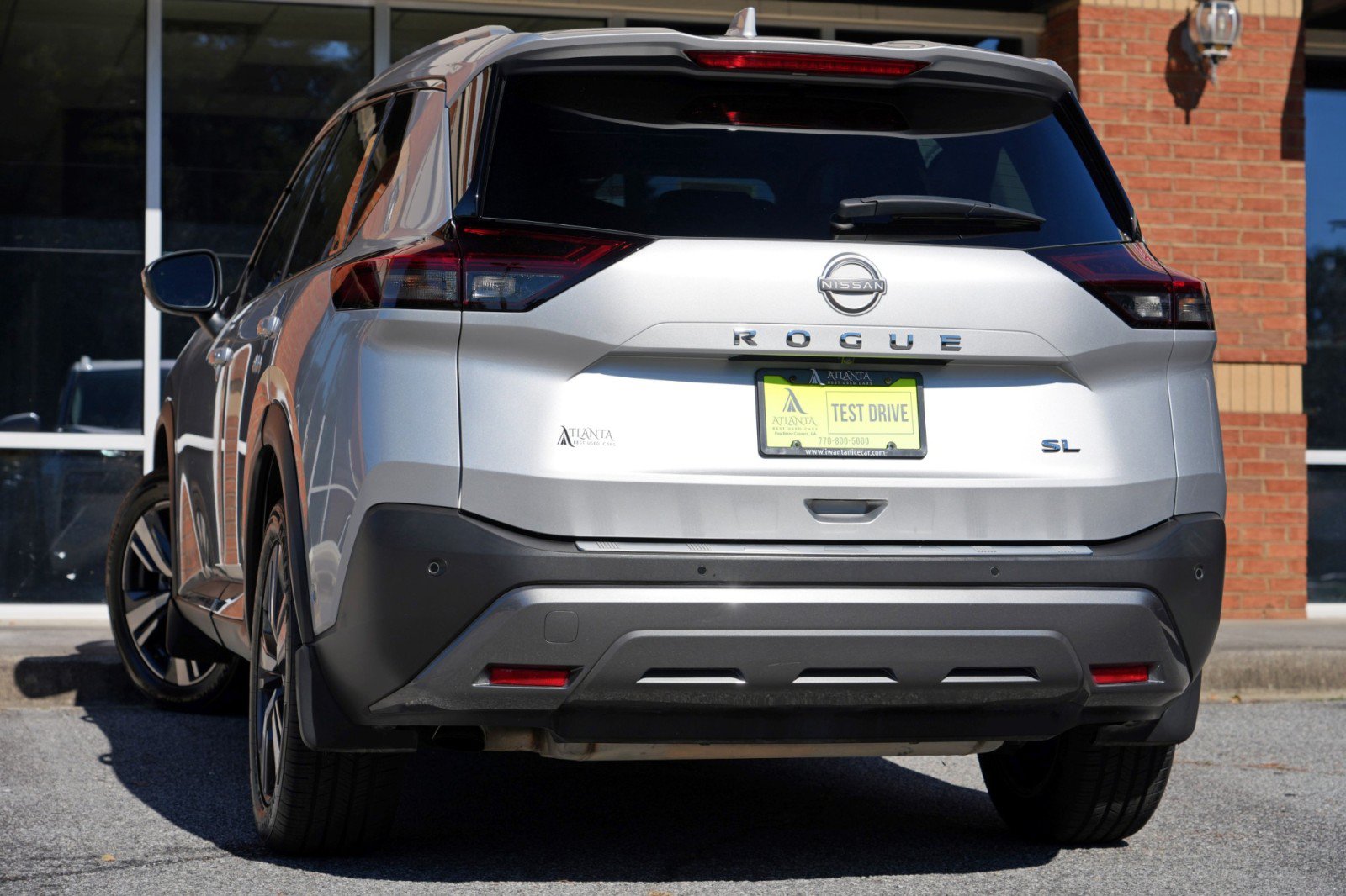 Used 2023 Nissan Rogue SL w/ SL Premium Package FWD image 5