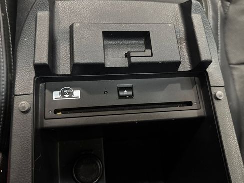 Certified 2023 Subaru Outback Touring image 29