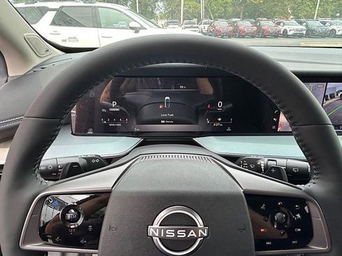 New 2025 Nissan Murano SL AWD/4WD image 15