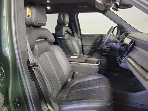 Used 2024 Rivian R1S Adventure AWD/4WD image 24