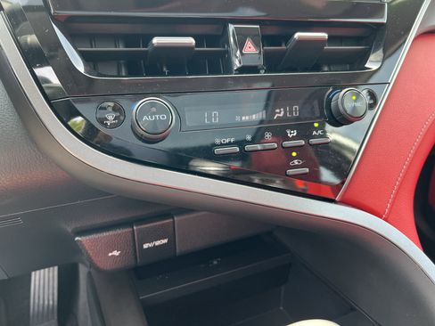 Certified 2023 Toyota Camry XSE w/ Navigation Package image 9