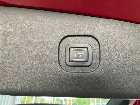Used 2015 Chevrolet Equinox LTZ AWD/4WD image 19