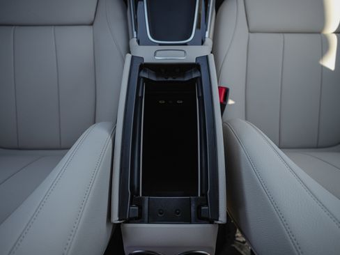 New 2026 Mercedes-Benz GLB 250 4MATIC image 20