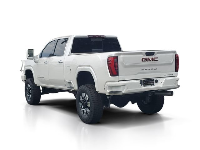 Used 2025 GMC Sierra 3500 Denali AWD/4WD image 3