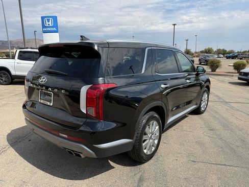 Used 2024 Hyundai Palisade SEL FWD image 5