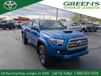 Used 2017 Toyota Tacoma TRD Sport w/ Tow Package (A/T)