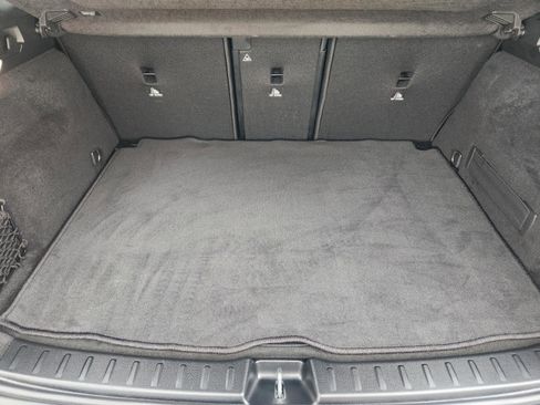 Used 2025 Mercedes-Benz GLA 250 image 24