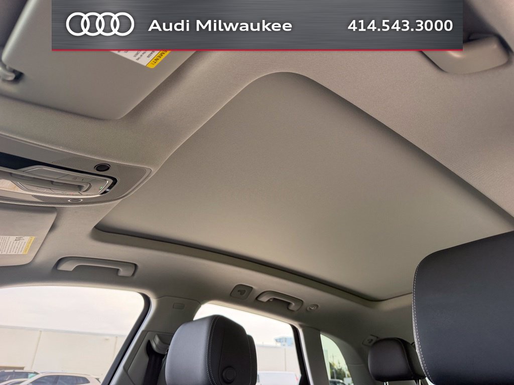 Used 2024 Audi Q5 2.0T Premium w/ Convenience Package AWD/4WD image 21