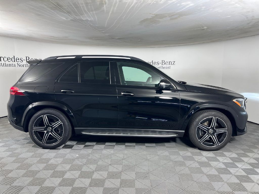 Certified 2026 Mercedes-Benz GLE 580 4MATIC image 8