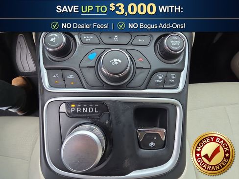 Used 2016 Chrysler 200 Limited FWD image 28