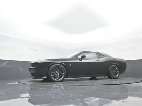Used 2022 Dodge Challenger R/T Scat Pack image 26