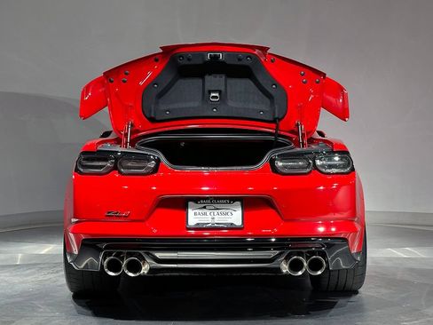 Used 2023 Chevrolet Camaro ZL1 RWD image 43