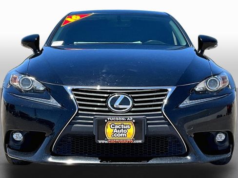 Used 2016 Lexus IS 300 AWD image 3