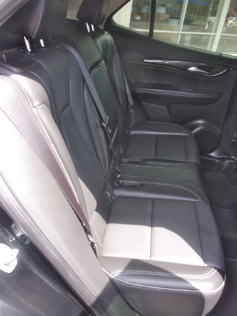Used 2023 Buick Envision Essence FWD image 30