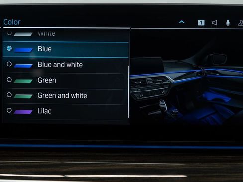 Used 2023 BMW 530e xDrive w/ Premium Package image 32