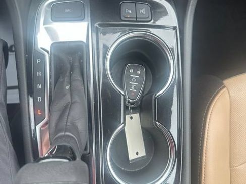Certified 2024 Chevrolet Equinox Premier AWD/4WD image 26