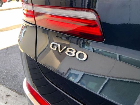 Used 2024 Genesis GV80 2.5T AWD/4WD image 10