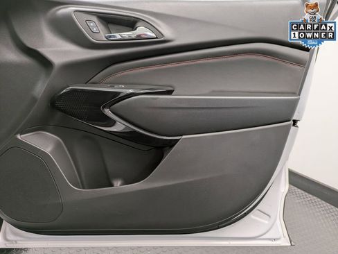 Used 2025 Chevrolet Trax RS w/ Driver Confidence Package FWD image 28