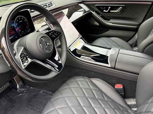 New 2026 Mercedes-Benz S 580 4MATIC Sedan image 9