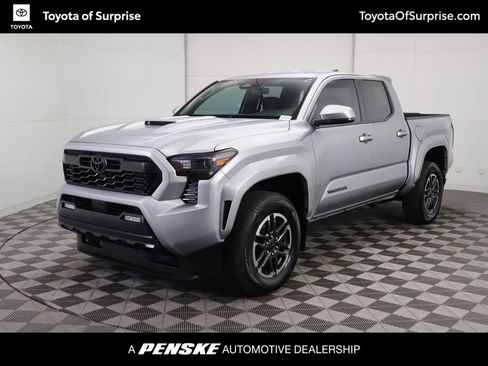 Used 2024 Toyota Tacoma TRD Sport image 1