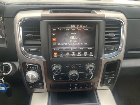 Used 2016 RAM 1500 Laramie image 14