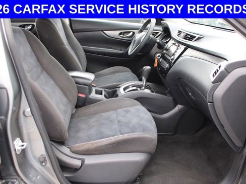 Used 2015 Nissan Rogue S image 17