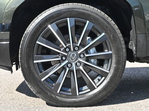 Used 2026 Lexus GX 550 w/ Accessory Package (2T) image 23