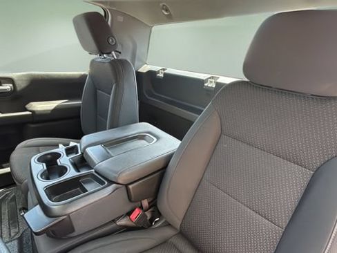 Used 2025 Chevrolet Silverado 1500 W/T RWD image 18
