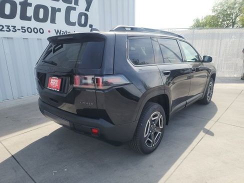 New 2026 Jeep Cherokee Limited AWD/4WD image 11