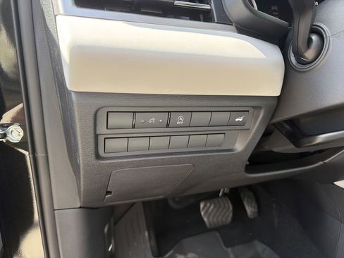 New 2026 Mitsubishi Outlander SE AWD/4WD image 16