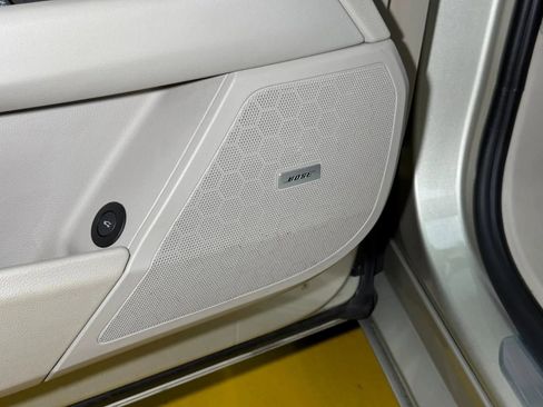 Used 2013 Cadillac XTS Luxury image 35