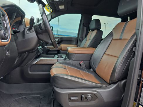 Used 2020 Chevrolet Silverado 2500 High Country w/ Z71 Off-Road Package AWD/4WD image 9