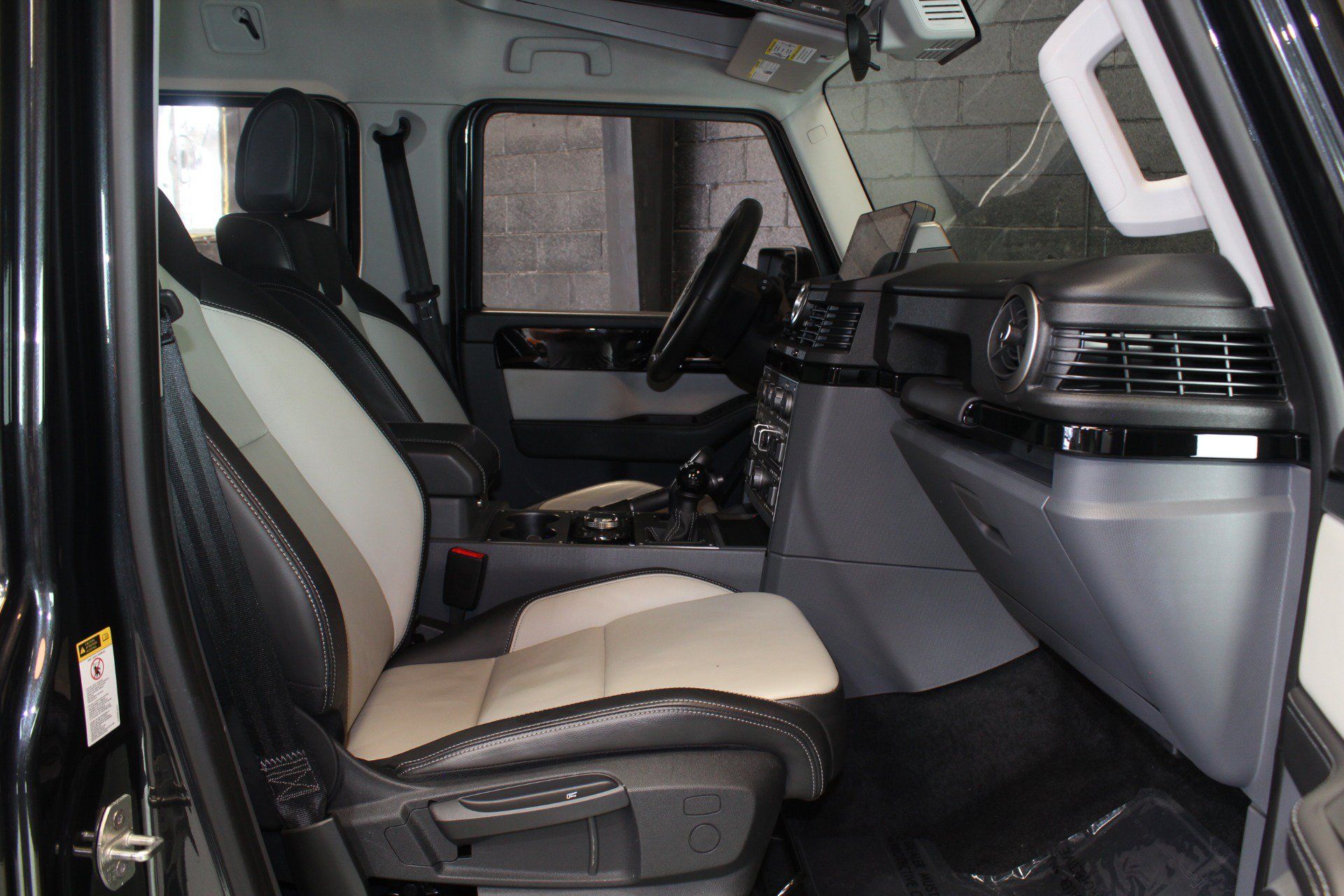 Used 2024 INEOS Grenadier Station Wagon AWD/4WD image 50