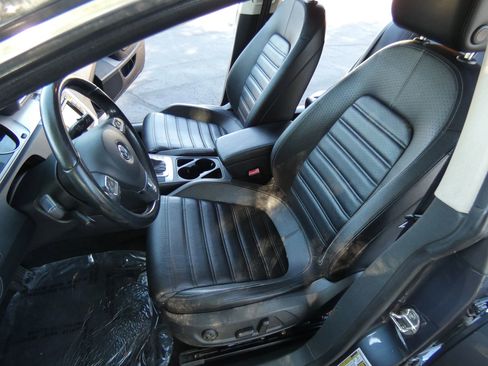 Used 2014 Volkswagen CC Sport image 59