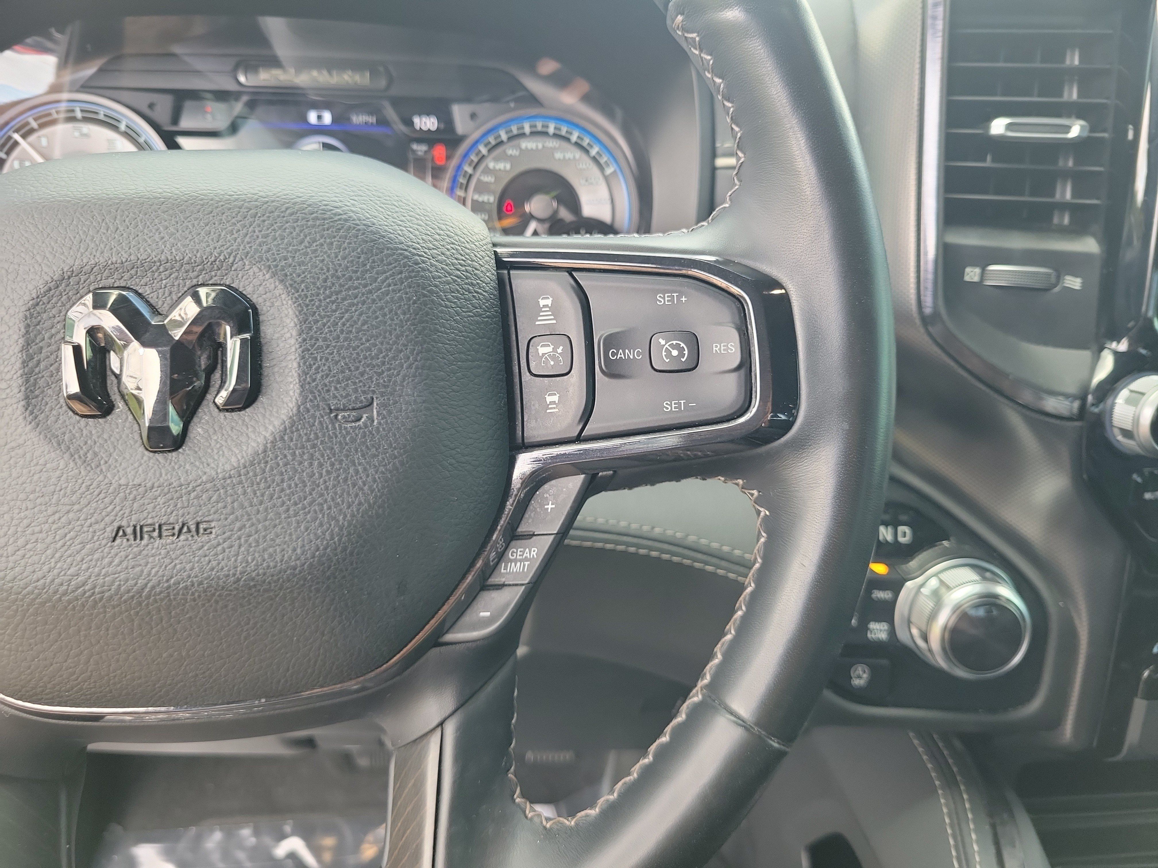 Used 2022 RAM 1500 Limited AWD/4WD image 15