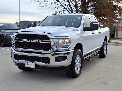 Used 2023 RAM 2500 Tradesman image 3