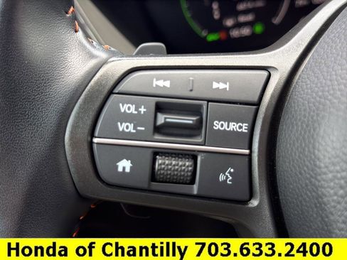 Used 2025 Honda CR-V Sport image 13