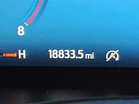 Used 2023 Ford Escape Platinum w/ Premium Technology Package image 34