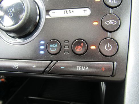 Used 2016 Ford Fusion Titanium AWD/4WD image 30