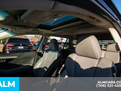 Used 2020 Subaru Outback Limited w/ Popular Package #2 image 9