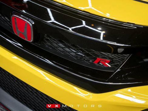Used 2021 Honda Civic Type R Limited image 8