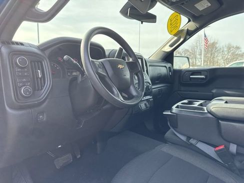 Used 2022 Chevrolet Silverado 1500 Custom image 6