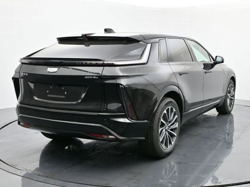 New 2025 Cadillac Lyriq Sport w/ LPO, Floor Liner Package image 5