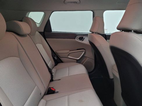 Used 2020 Kia Soul LX image 19