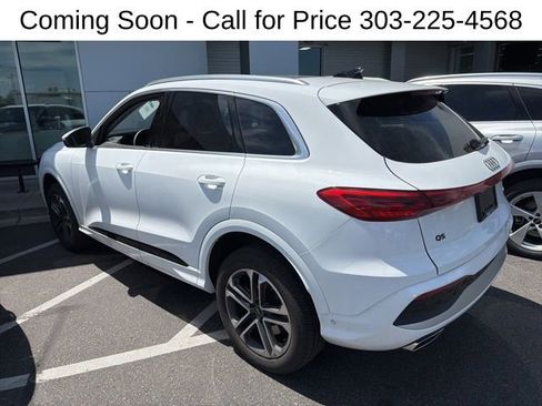 Used 2025 Audi Q5 Premium w/ Convenience Package AWD/4WD image 4