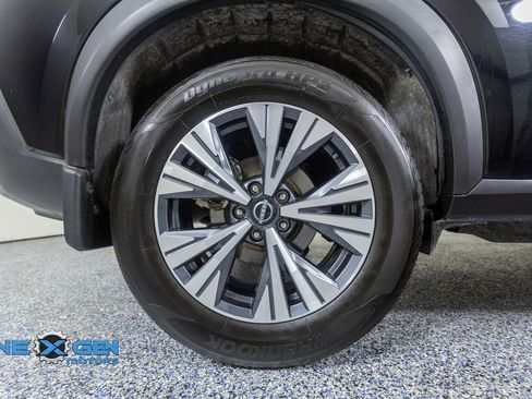 Used 2022 Nissan Rogue SV AWD/4WD image 45